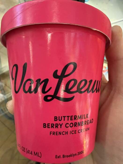 69946998-1D73-445D-A7E6-93AC37493553_1_105_c