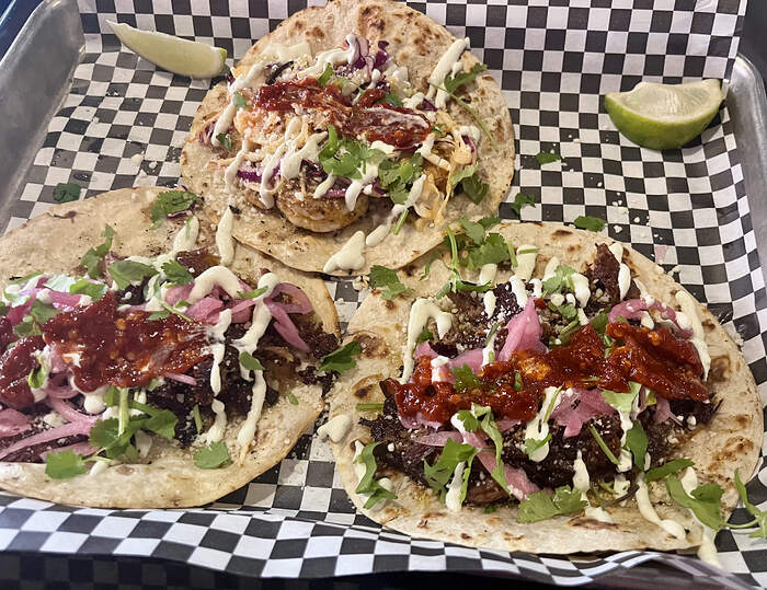 1ACD98E2-D9D5-4779-932A-829846BB973F_1_201_a