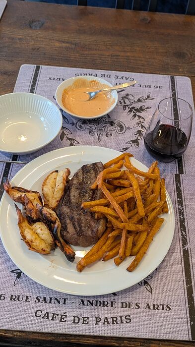 PXL_20251109_204324735.PORTRAIT.ORIGINAL