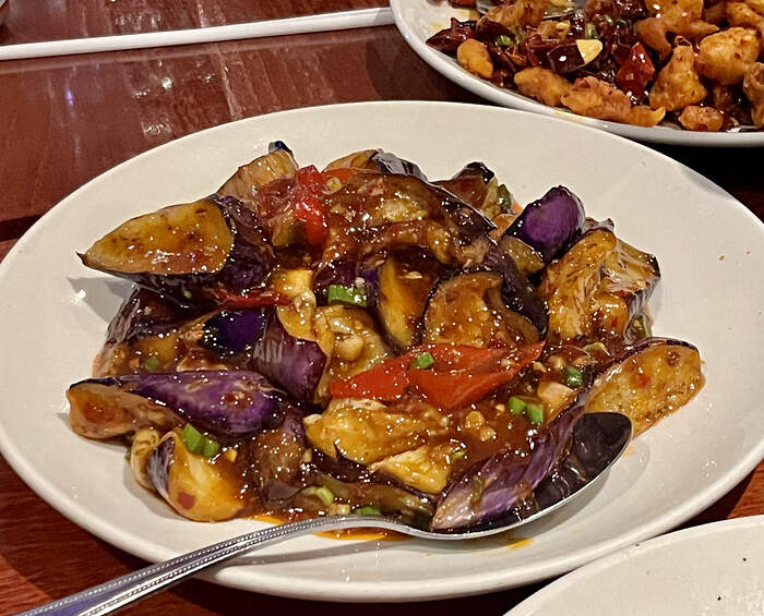 3B8830BA-CEE6-4868-AB31-9F0B7ACC1069_1_201_a