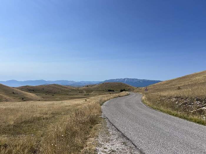 00859251-F38C-4656-8640-DE86869174CE_1_105_c