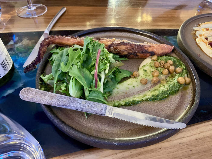 0AC8B117-2E3D-4DE6-B816-BE17CDFDD7A1_1_201_a