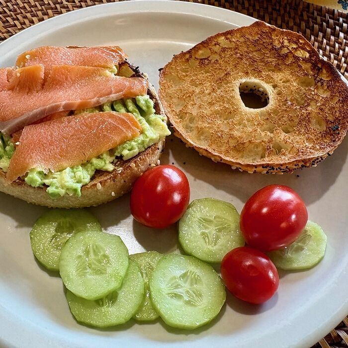 Bagels and Avo