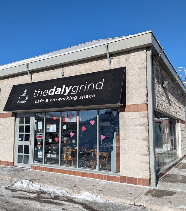 PXL_20260131_193152885.MP~2