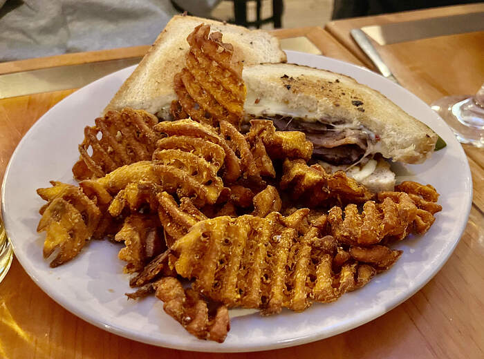 A5A9481C-3762-411E-80EA-6246D23205BC_1_201_a