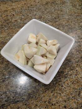 1770575556052272248351045951645