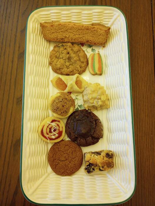 Chistmas cookies plate 2025 best