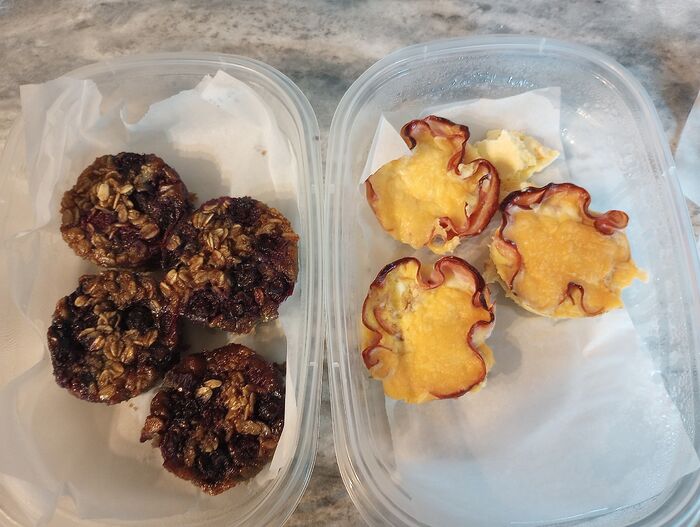 July 28 Oatmeal blueberry cups and ham w egg cups
