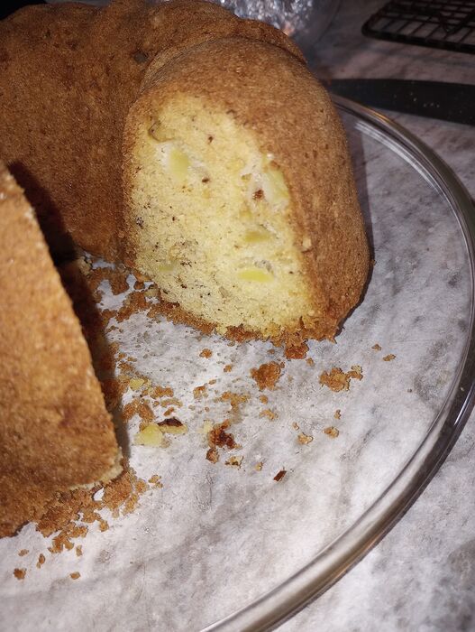 Sep 20 Fresh Apple Cake sliced