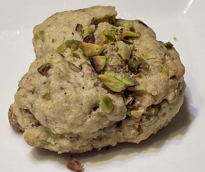 2892DB23-8F8D-47E0-8C60-98E06353D6B0_1_201_a