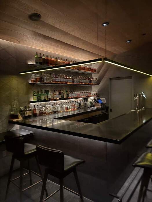 E74BB828-7515-4EA7-B15F-A5CC656968C8_1_105_c