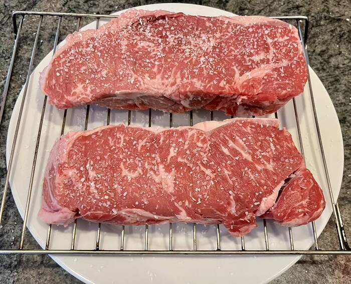 AC9388A7-6125-40F4-8D26-E482C4768A97_1_105_c