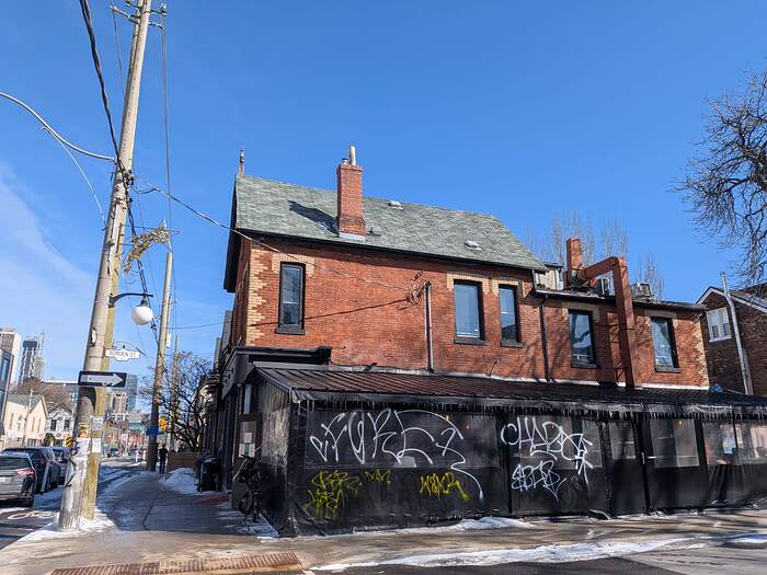 PXL_20260301_183912149